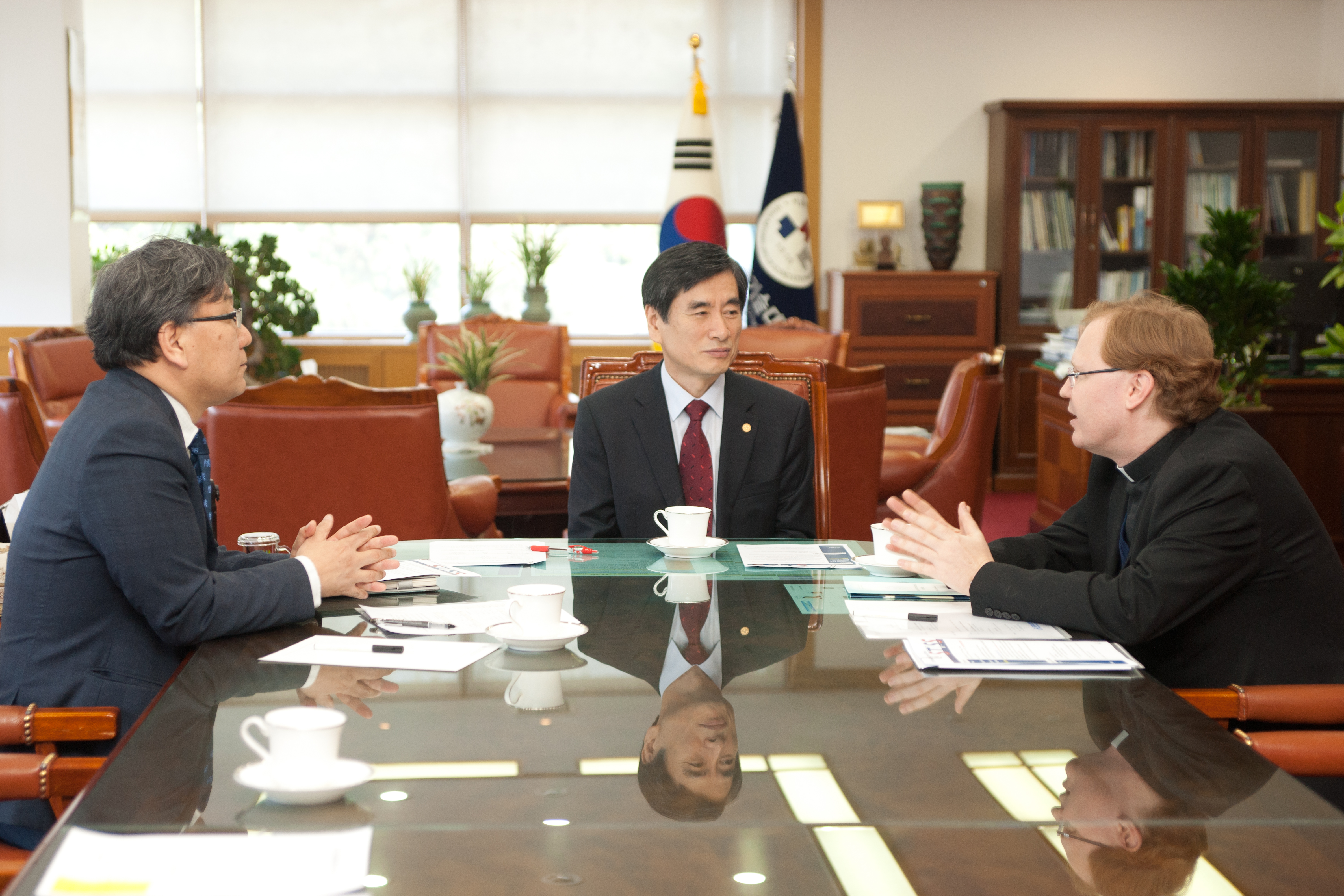 PPCU’s Rector talks in South Korea