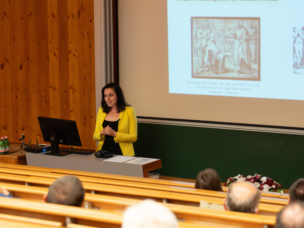 “Szent beteg vagy »született bűnöző«? Az epilepsziás személyiség története" – interjú Dr. Gyimesi Júliával