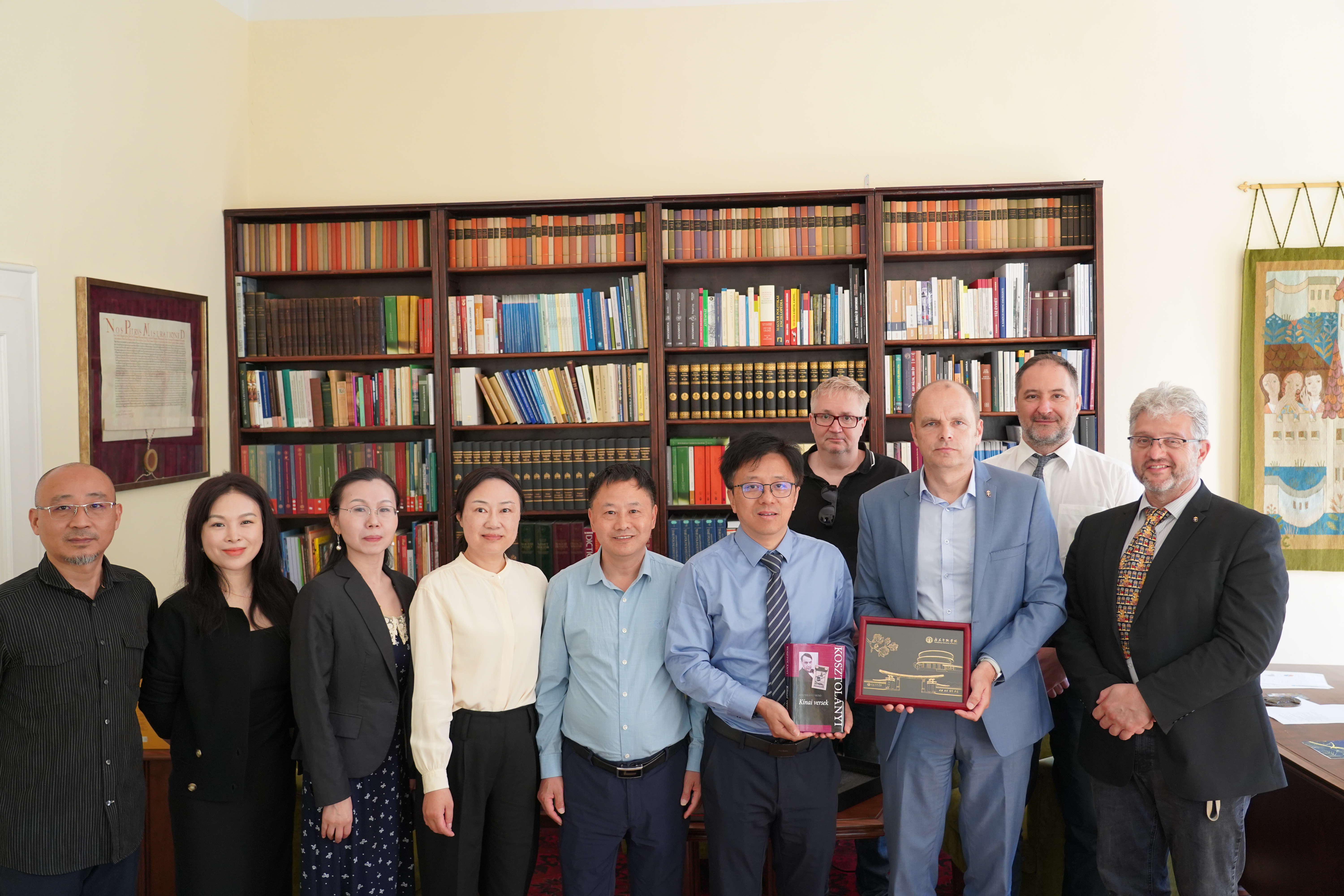 Chinese University Delegation Visits Pázmány BTK