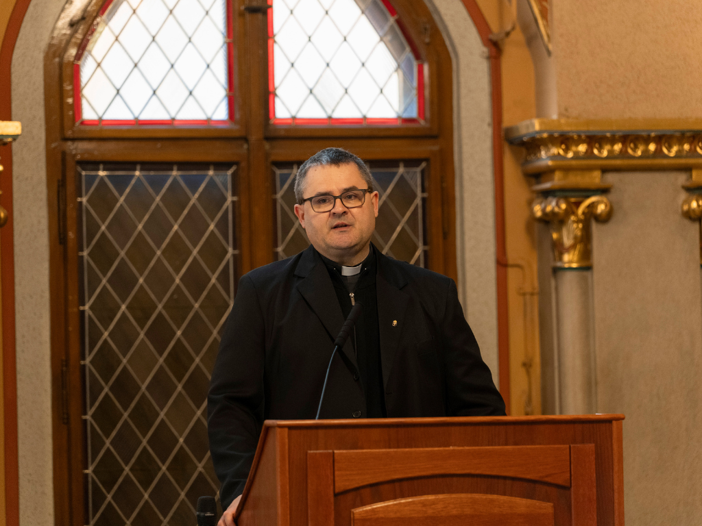 Ft. Dr. habil. Kajtár Edvárd előadása a Dies Academicus ünnepi napokon Ft. Dr. habil. Kajtár Edvárd előadása a Dies Academicus ünnepi napokon