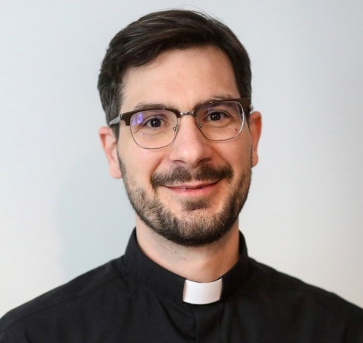 Ft. Dr. Gájer László (PPKE HTK, tanszékvezető) Ft. Dr. Gájer László (PPKE HTK, tanszékvezető)