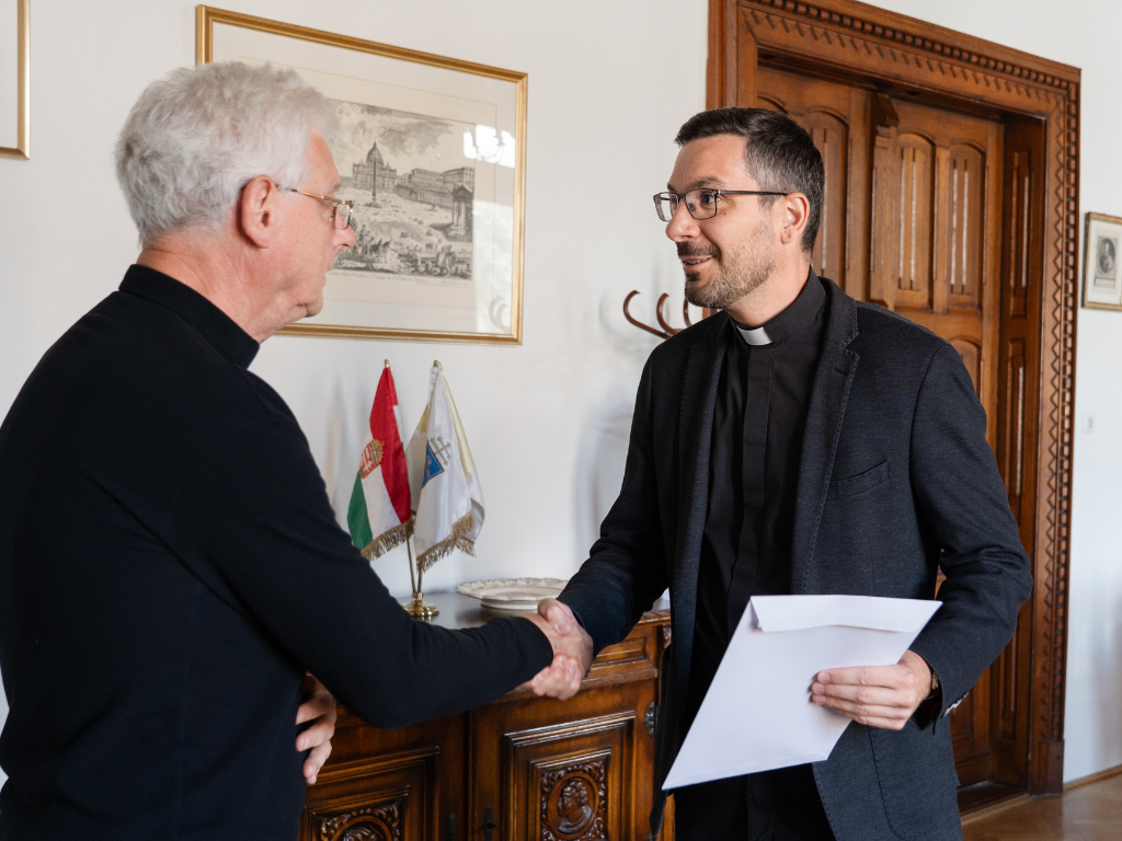 Dr. Gájer László dékáni kinevezése Dr. Gájer László dékáni kinevezése